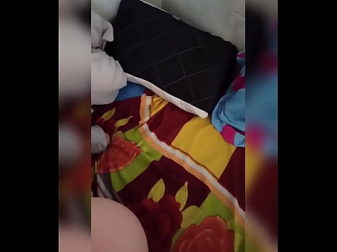 ❤️ Nire gelakidea etxean bakarrik geratzen da, bere senarra oporretara joaten delako eta nik izorratzeko eta ipurdia esnez betetzeko aprobetxatzen dut ❤️❌ Pornografia gurean eu.porngifmag-com.ru ☑
