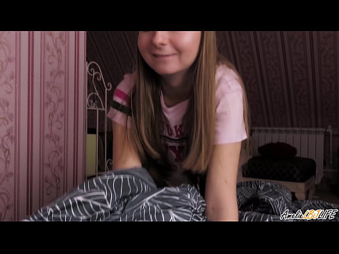❤️ Blondie-k bere BFF-ren sakon zurrupatzen du eta esperma jasotzen du ahoan ❤️❌ Pornografia gurean eu.porngifmag-com.ru ☑